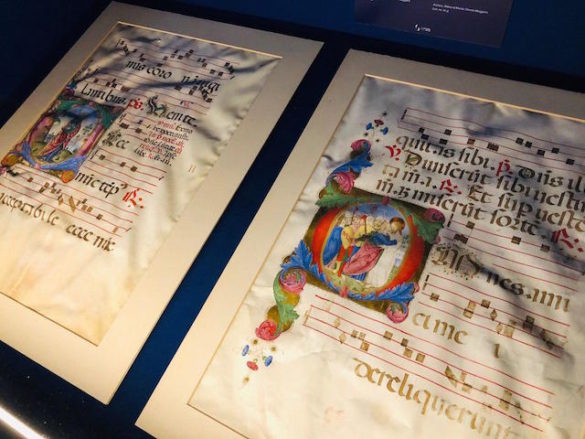 “Le pagine recuperate sono come dei relitti di un naufragio”: a Palazzo Pitti le miniature recuperate dai Carabinieri
